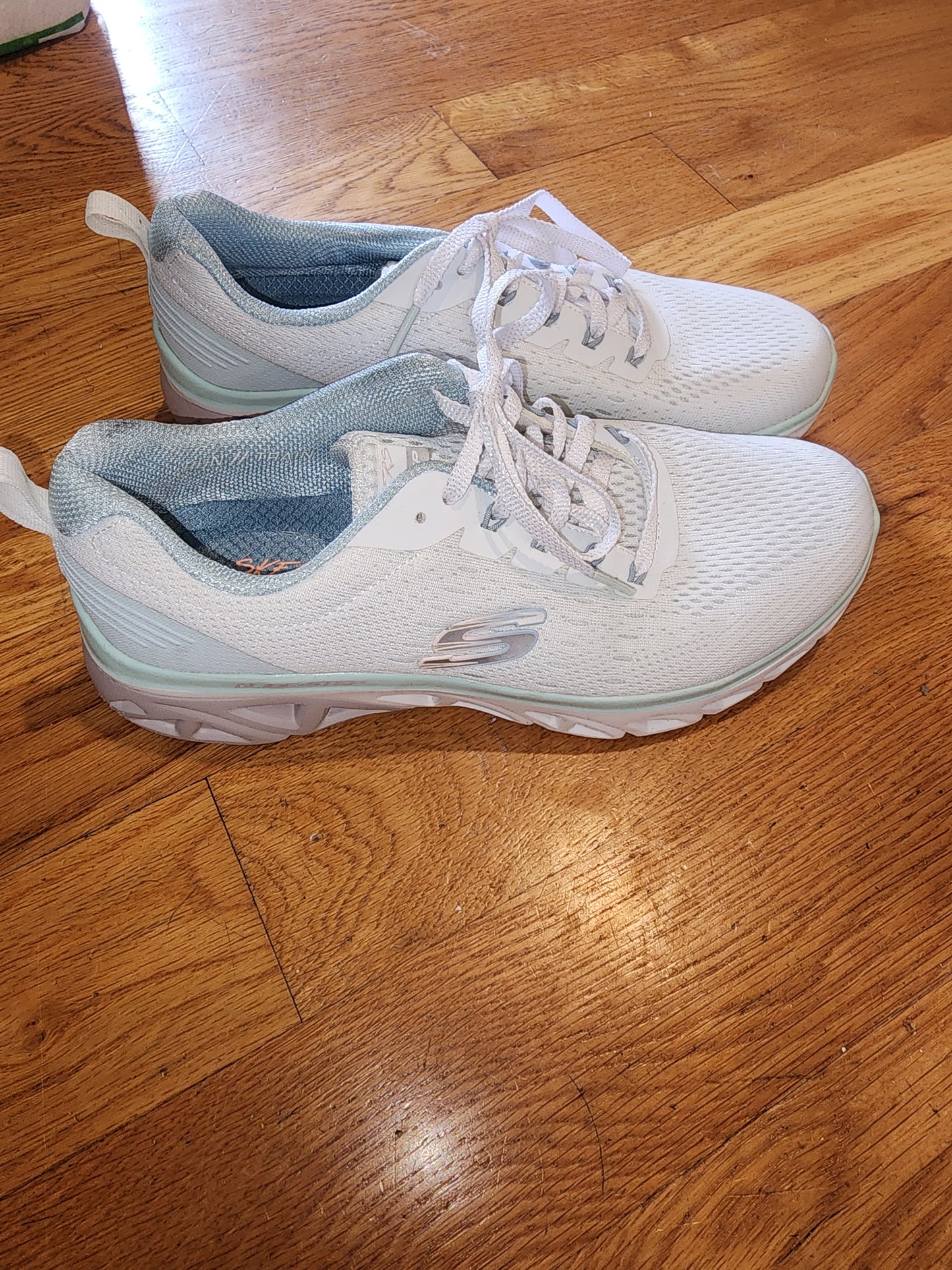 Women's GO RUN Consistent 2.0 - Mile Marker size 8