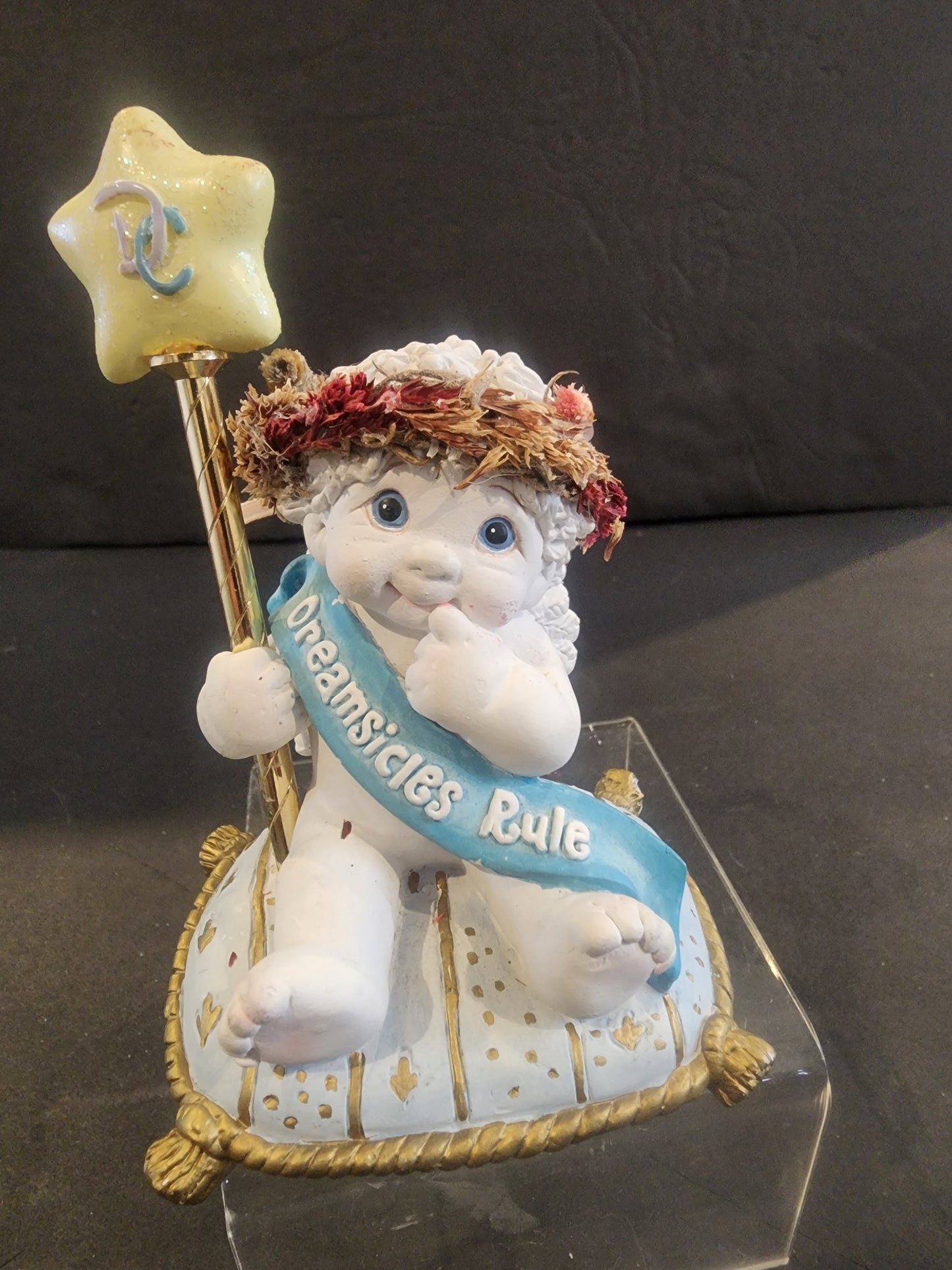 Dreamsicles Rule 10th Anniversary Collectible #CD009 Year 2000 Figurine