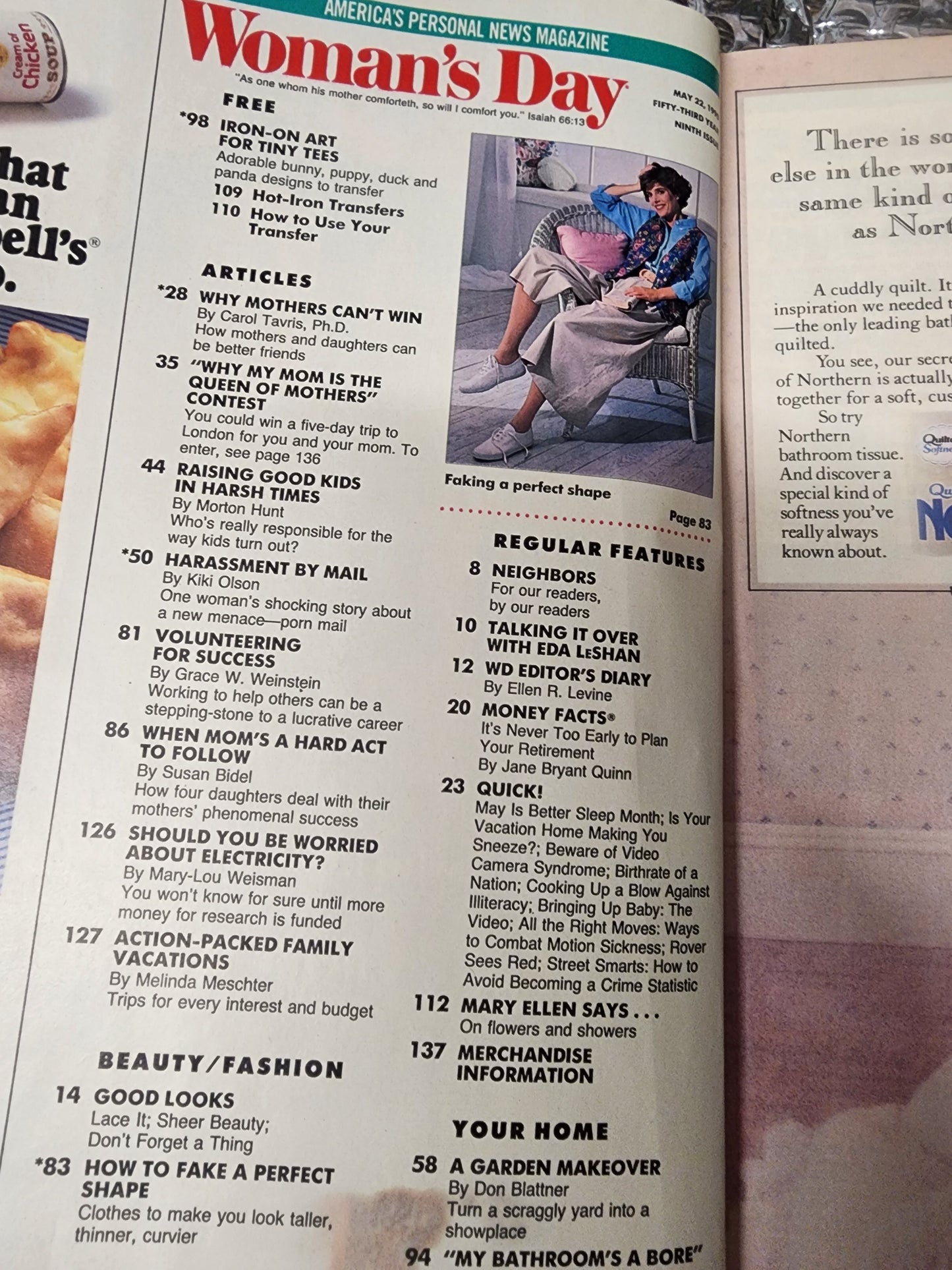 Vintage Woman's Day, May 22, 1990 issue. Features "Best Ice Cream Pie of 1990"